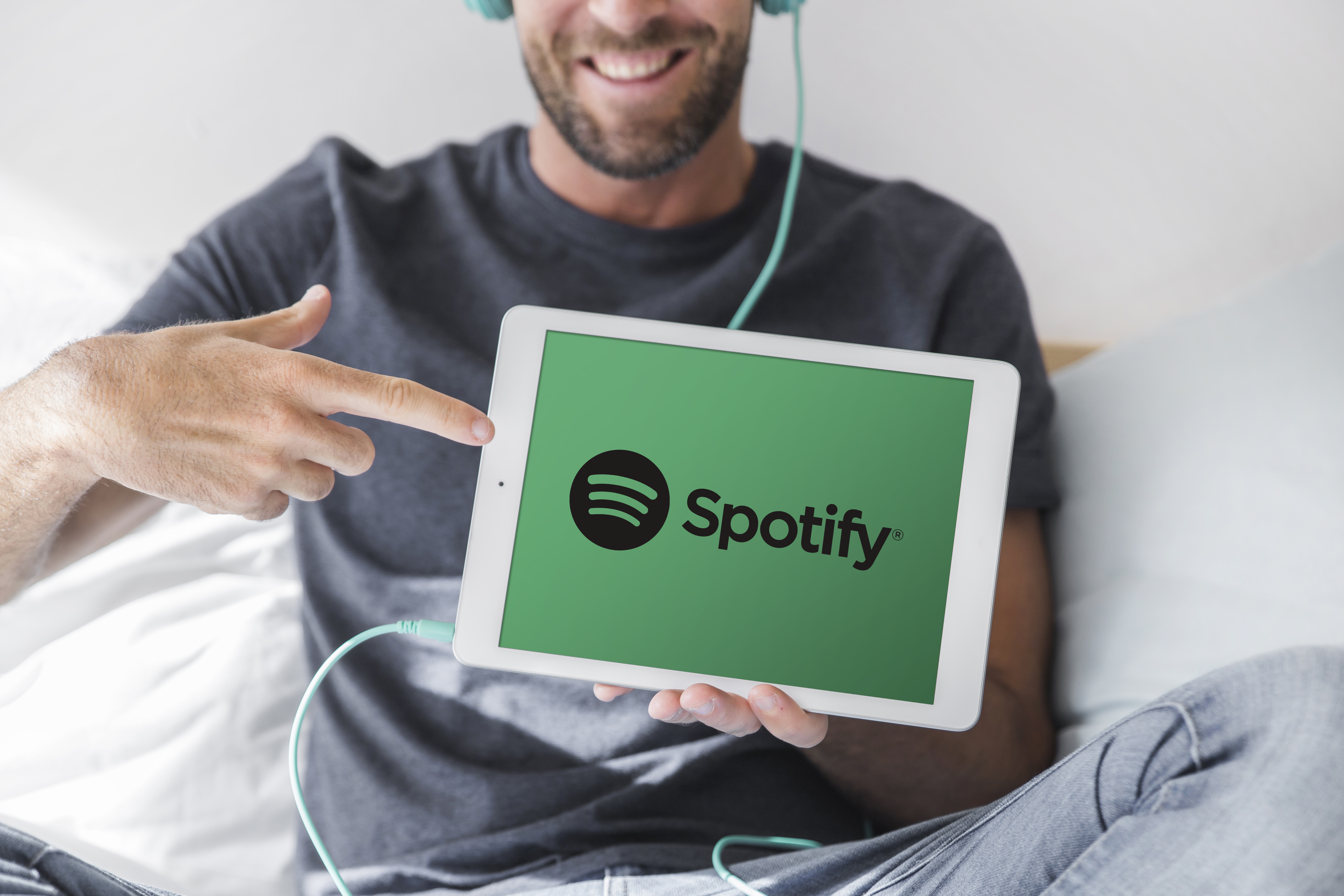 You are currently viewing How to be Successful on Spotify – Turning Your Music Into a Career